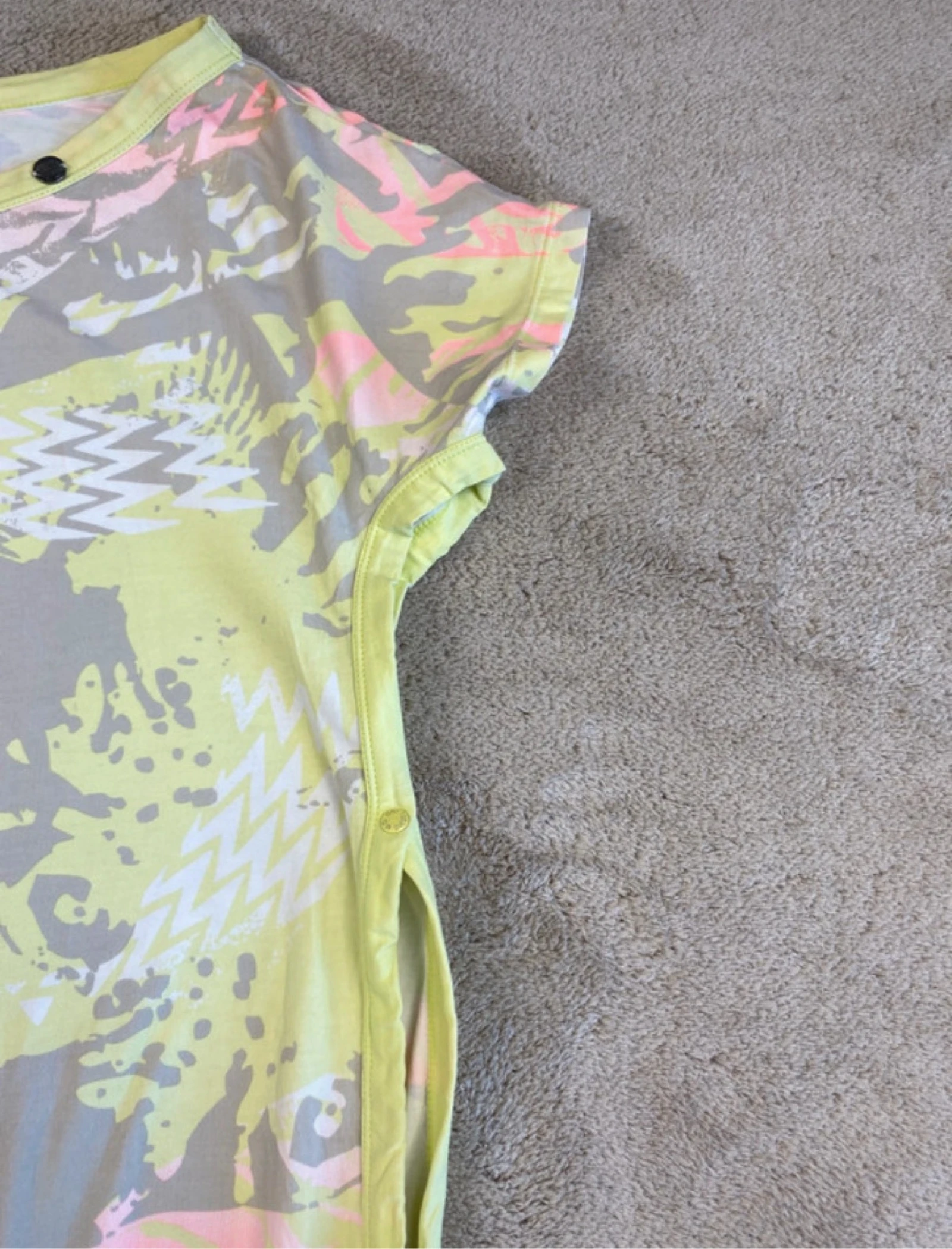 Diesel Camiseta Larga Estampado Neón Y2K Multicolor Talla M – photo 7